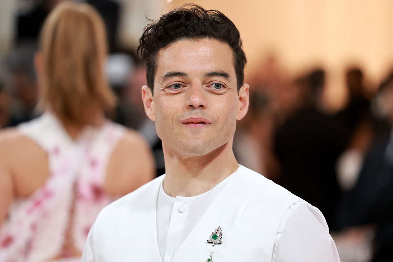 oppenheimer rami malek - Unus Annus Store