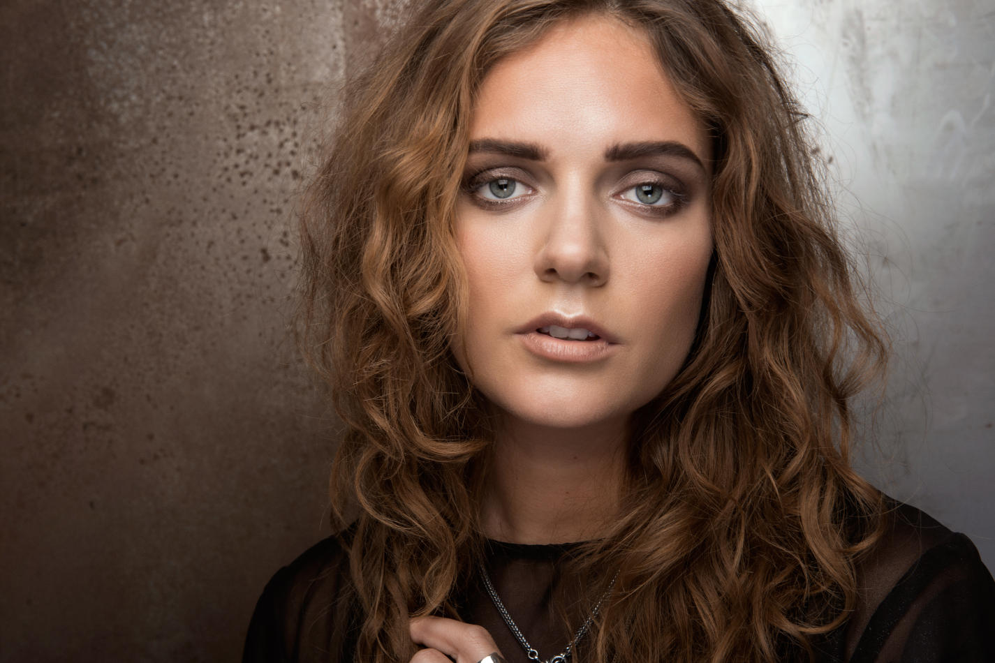 01 Tove Lo credit to Johannes Helje Scan Magazine - Unus Annus Store